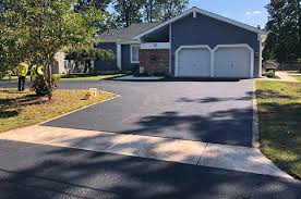 Best Driveway Pressure Washing  in Fort Bragg, CA